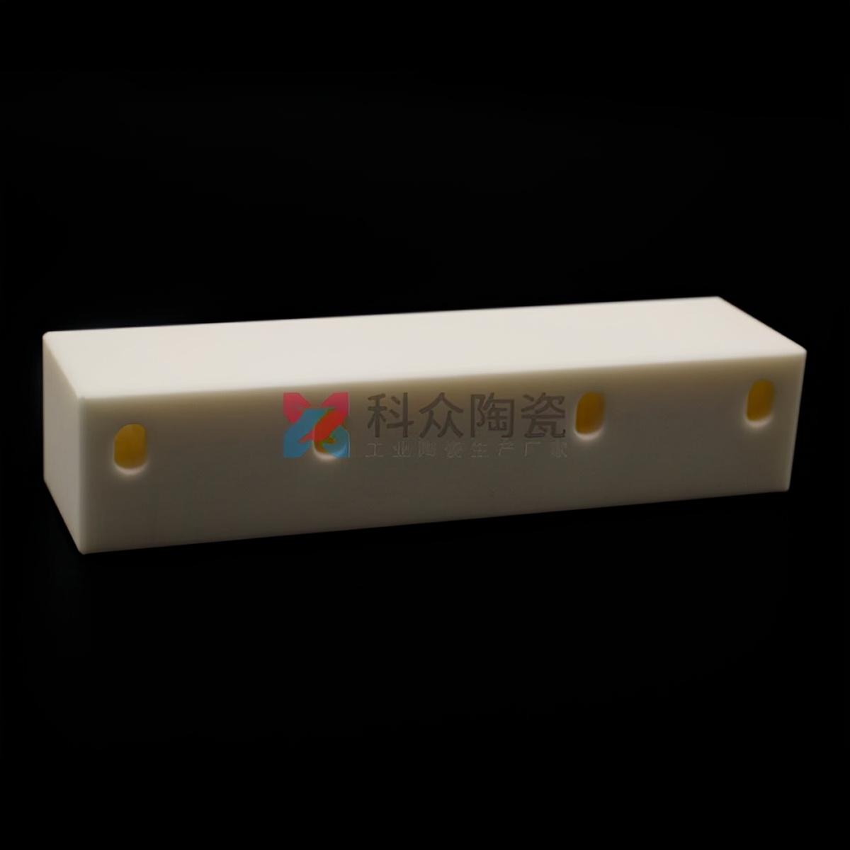 耐磨陶瓷件,耐磨陶瓷材料