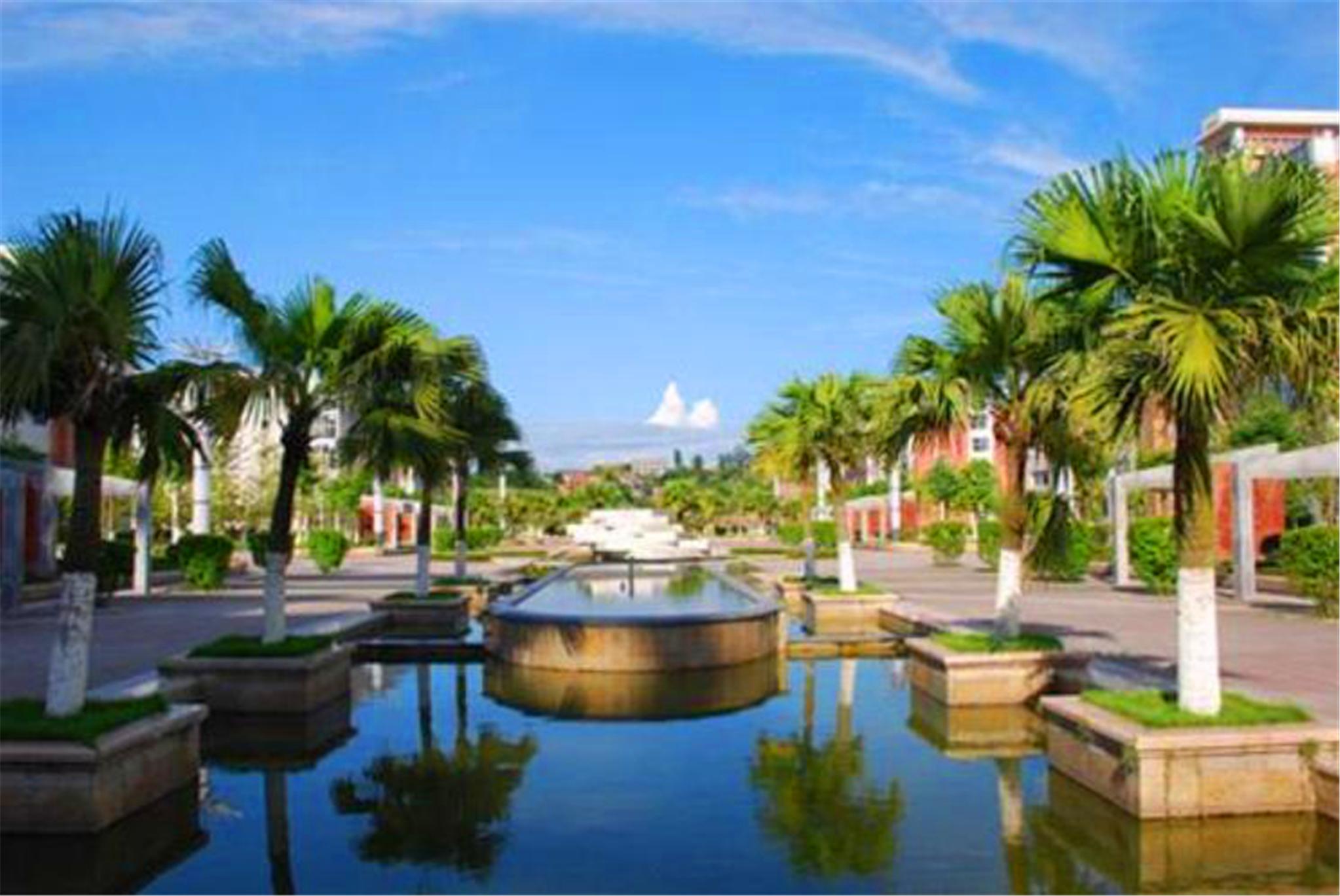 这所学院藏匿在“榨菜之乡”,并非一流,但也是准老师们的首选