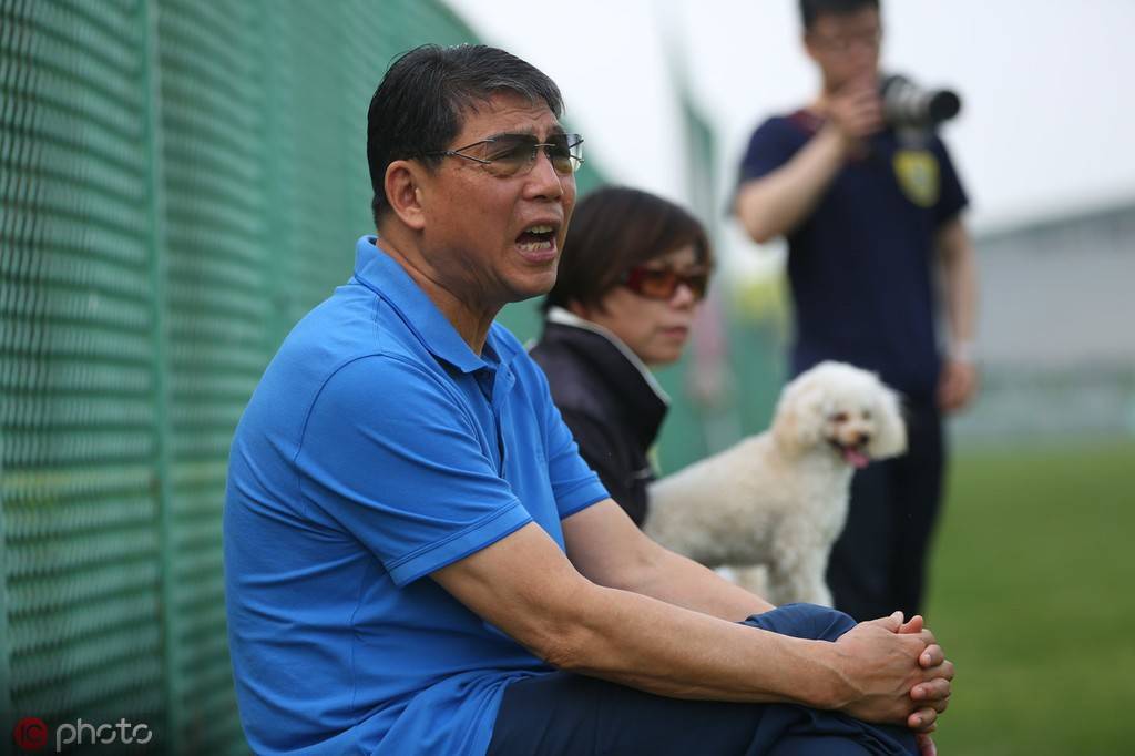 被徐根宝否定的世界巨星,真相探寻者解密