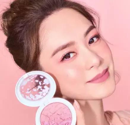 mac必买的彩妆好物你买了几样呢,mac和kiko哪个口红更好用