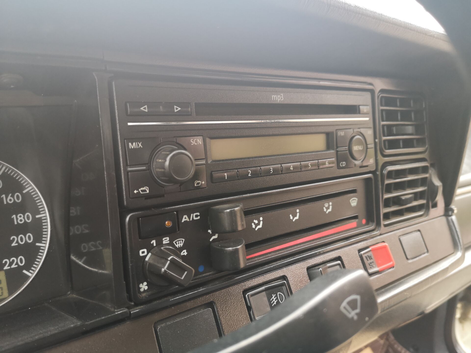 普桑后面字母什么意思,普桑的英文单词