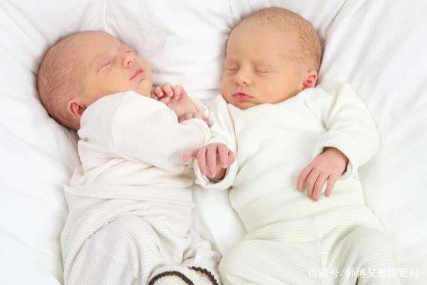 双胞胎早产儿病父亲想放弃治疗,双胎早产儿患病父亲想放弃治疗