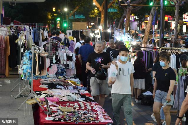 地摊经济来了怎么摆摊才能赚钱,摆摊最赚钱的技巧