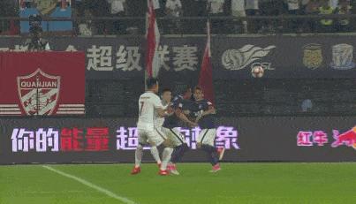 3张图说明中超在1套规则下面的2种执行标准,就问你服不服?