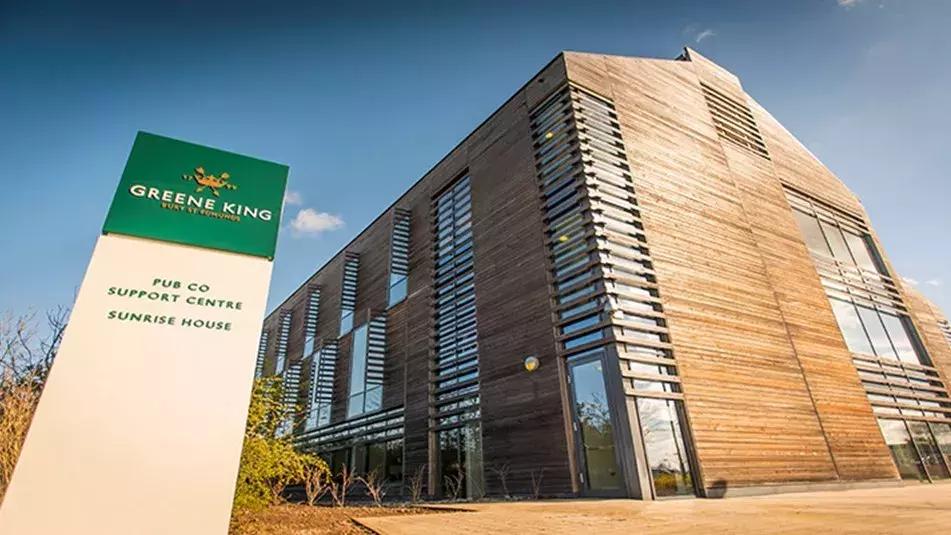 李嘉诚46亿英镑购买的酒吧巨头有何“花招”？