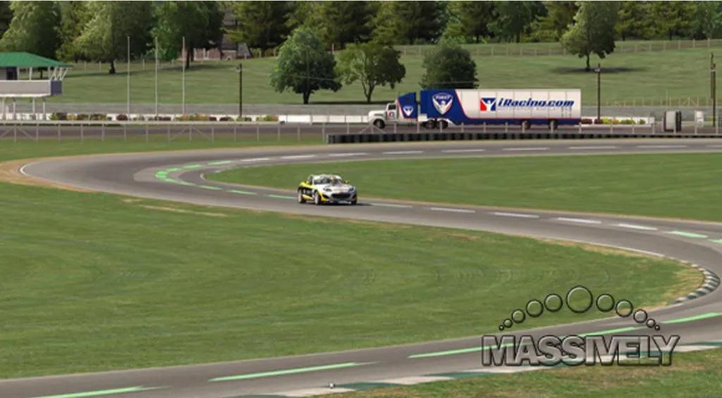 职业车手怒摔键盘！为何这款游戏火到替代线下赛事？