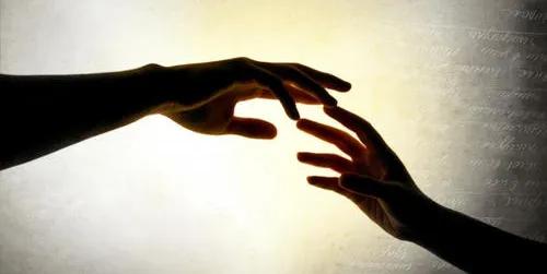 点开朋友的qq空间显示情侣空间,点开女生qq头像对方知道吗