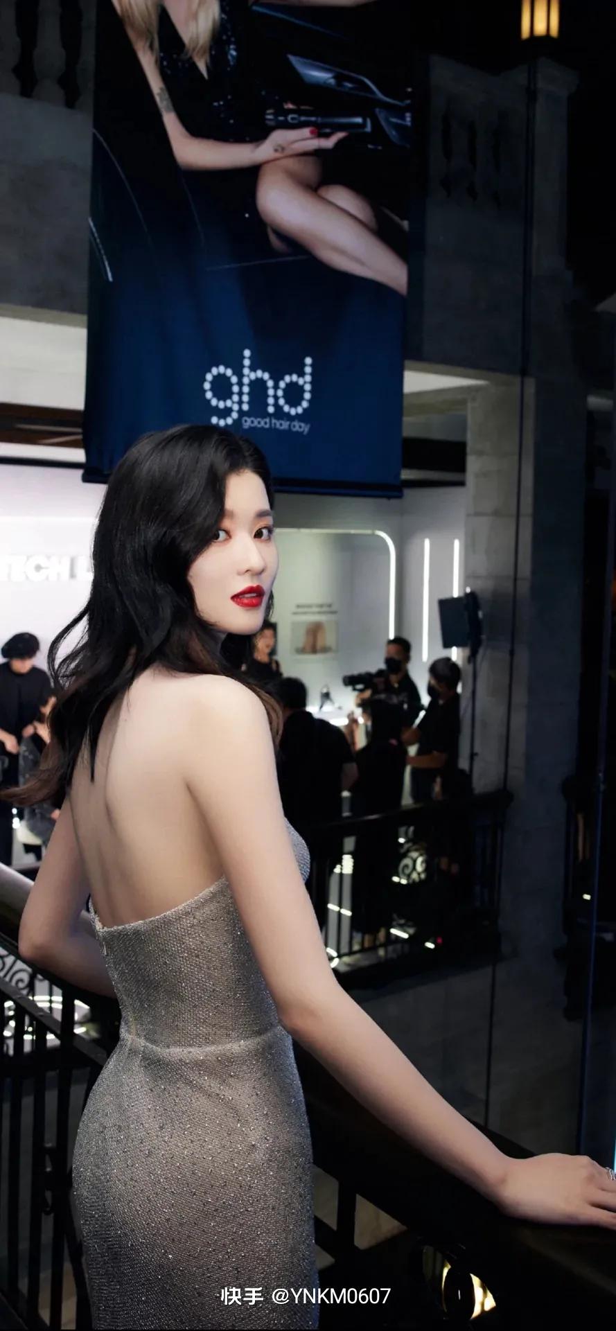 涔旀瀹朵笘鍐欑湡,涔旀澶忓ぉ鍐欑湡