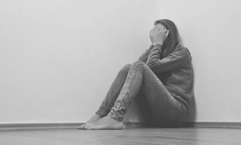 说说自己患艾滋病的经历,一名医生染上艾滋的第22个小时