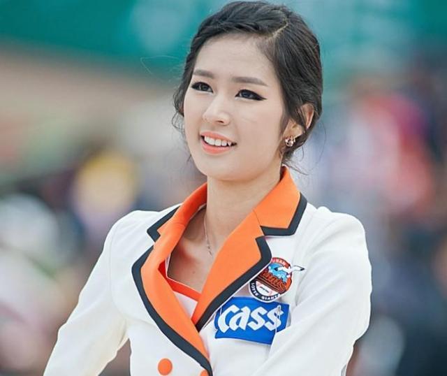 最漂亮的一个拉拉队人,拉拉队最美队长