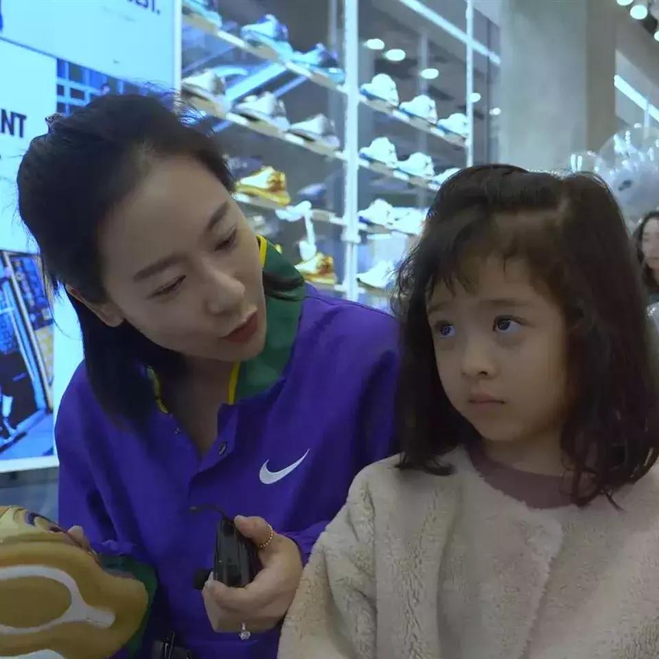 什么样增高鞋好看,增高鞋怎么买好走路