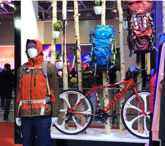 camel楠嗛┘鏈嶉グ灞曚細,camel楠嗛┘闆嗗洟鐩存挱