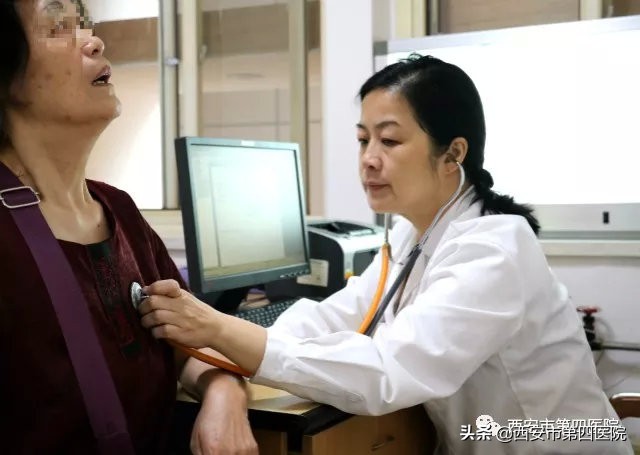 【四院好医生】“黑猫女警”撑起ICU的一片天！干得漂亮！