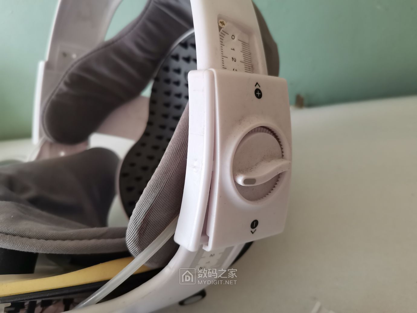 头部按摩器八爪式拆解,头部按摩器评测视频