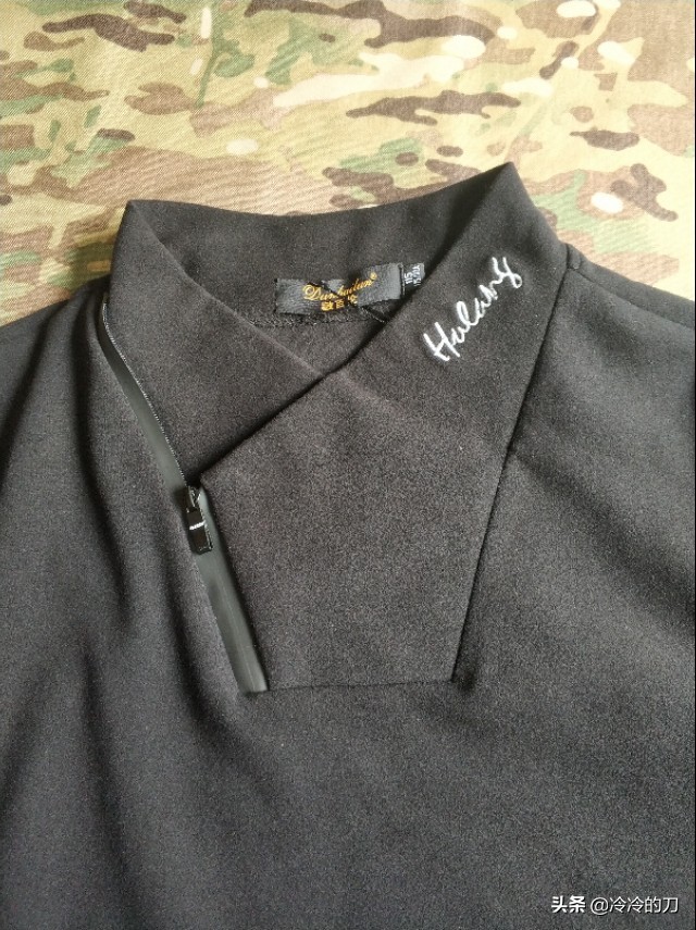 领口下垂怎么改小,领口太大怎么处理小技巧