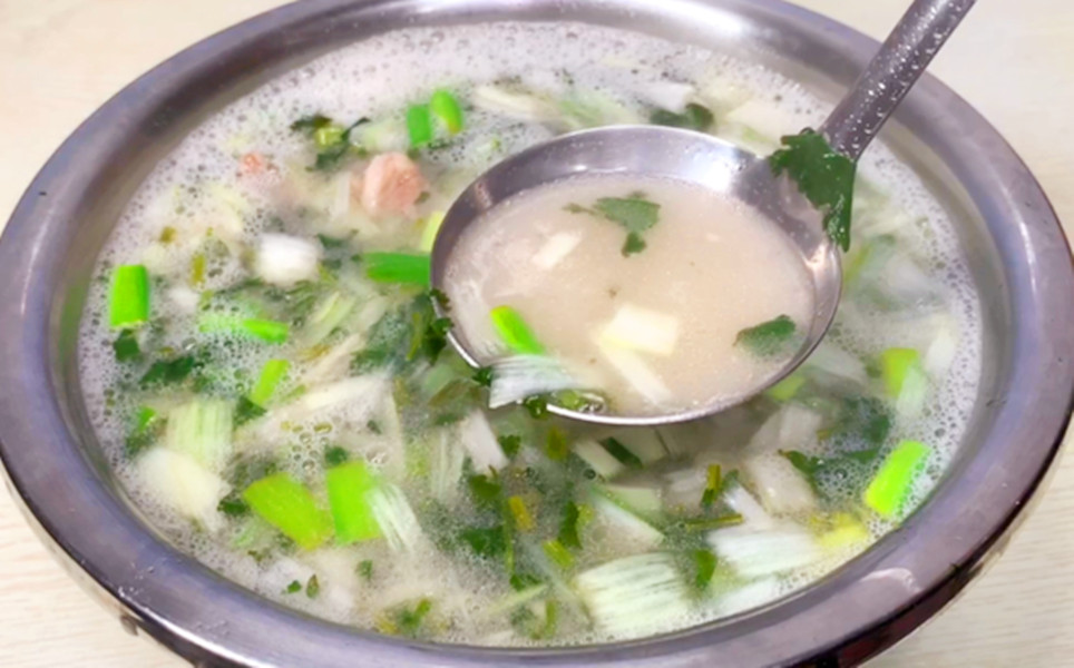 炖羊肉胡萝卜焯水好还是不焯水好,炖羊肉焯水的正确方法