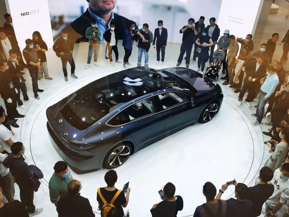 蔚来et7到底值不值得购买,续航1000km蔚来et7实拍