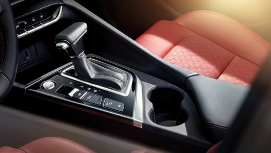 地表最强蓝鲸发动机,蓝鲸最强1.4t发动机