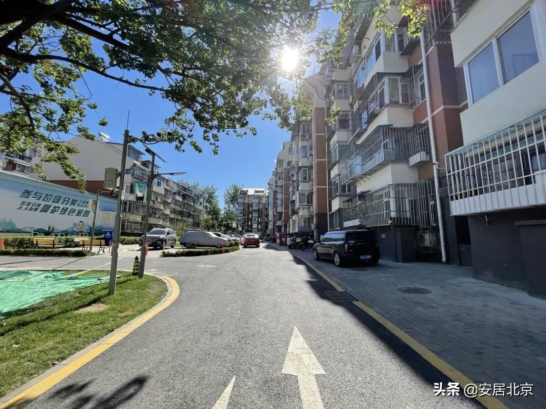 顶层漏水屋内滴水怎么处理,中间层屋顶漏水最好的处理方法