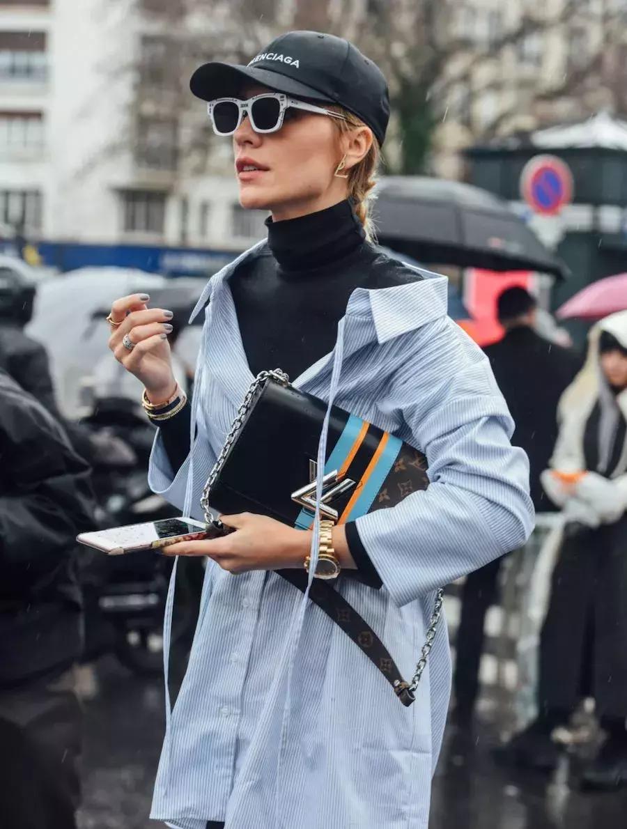 明星们买这个包时，都是“批发”的吗？