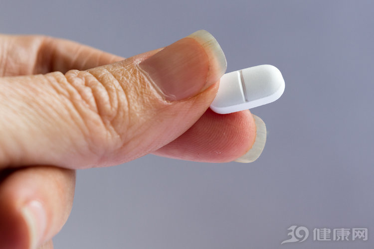 癌痛到底能不能忍,癌痛不吃药一直忍