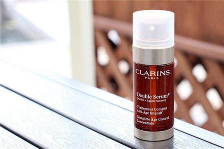 大牌里真正值得买的四款精华,7款平价火爆抗初老精华测评