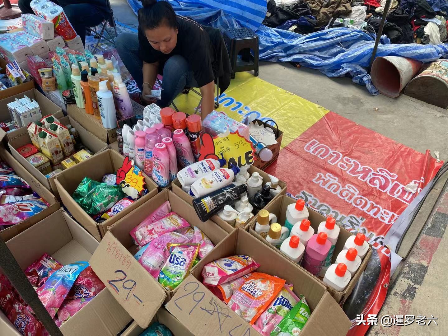 曼谷佛市场,曼谷逛二手市场