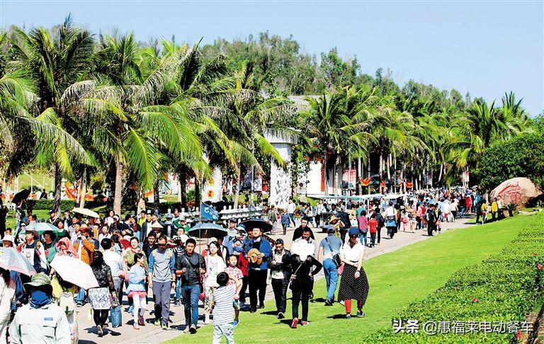 惠福莱电动餐车小吃车,加盟小吃车多功能餐车