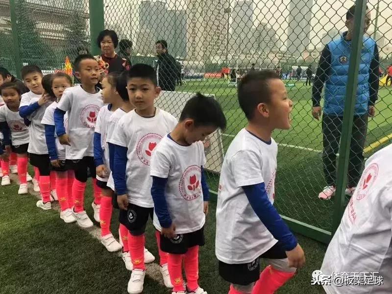 当球童看到c罗,当球童的一天