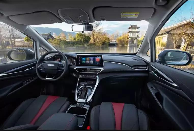 3-8万左右7座mpv推荐家用,上汽七座mpv大通maxusg50plus