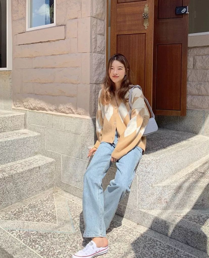 奶奶衫直筒裤搭配图,奶奶衫最洋气的搭配