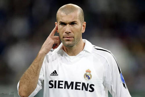 足坛十大后卫拉莫斯,皇马十大球王排名