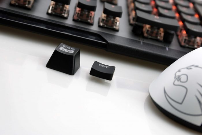 能够媲美cherry轴的机械键盘,泰坦轴键盘的缺点和优点