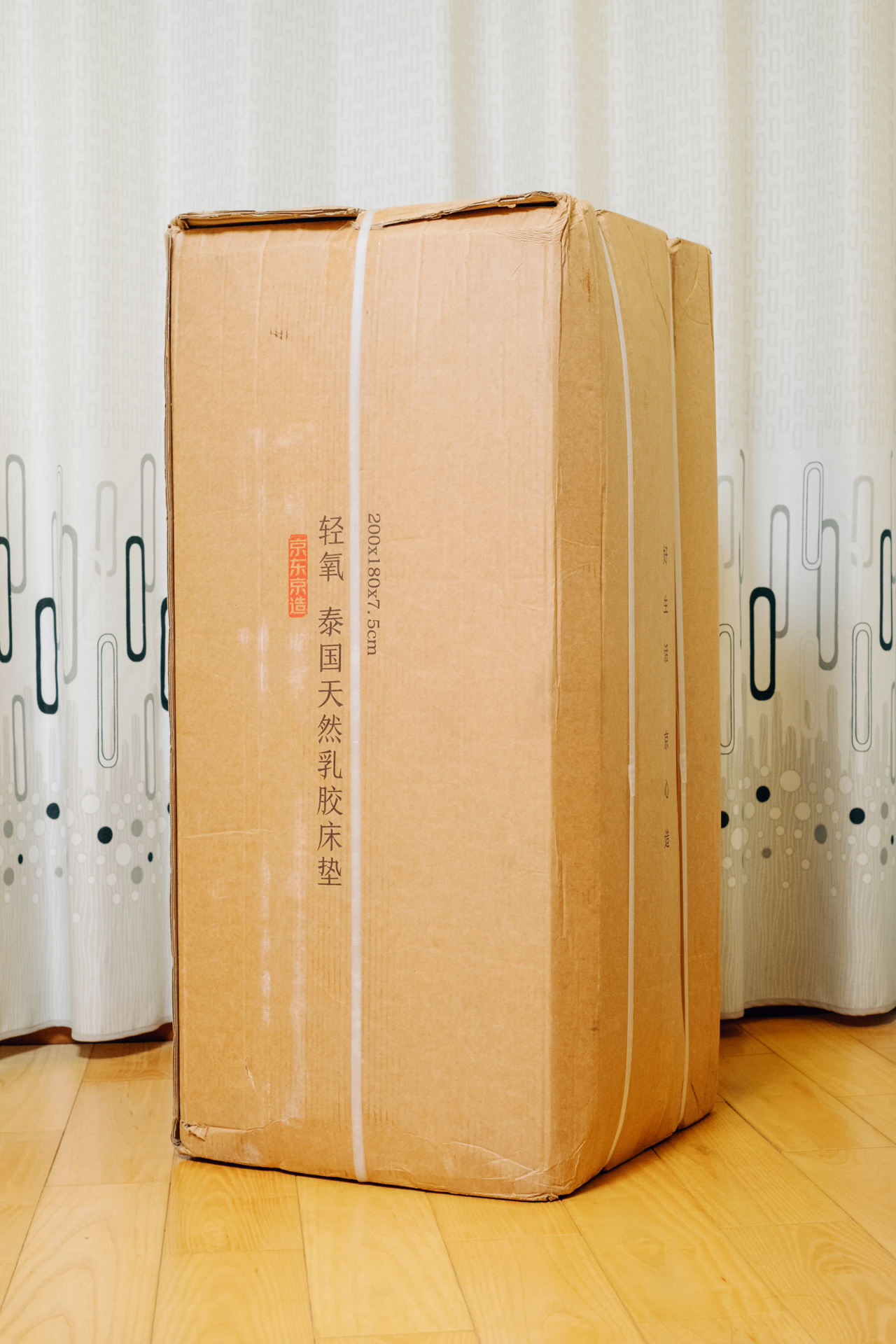 正宗乳胶床垫特点是什么,大品牌乳胶床垫是真的吗