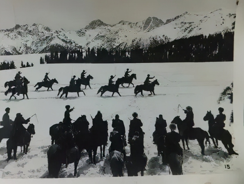 柴胡栏子事件：解放军5名师级干部牺牲，战后骑兵连指导员被处决