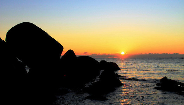 海南旅游海口到三亚自由行,从海口到三亚感受海南的无限魅力