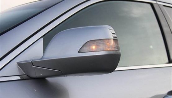 女友车坏了的反应,女朋友车坏了非要自己花钱修