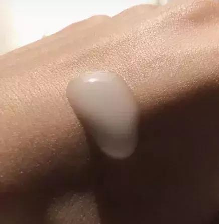 只要不停产就会无限回购的护肤品,只要不断货就一直卖的水乳