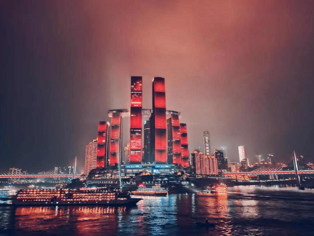 realmeq3是一款直面屏手机吗,realme最具性价比的千元机