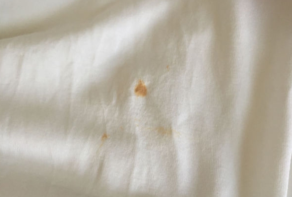 去除衣服陈旧油渍污渍小妙招,孩子衣服油渍怎么洗家用妙招