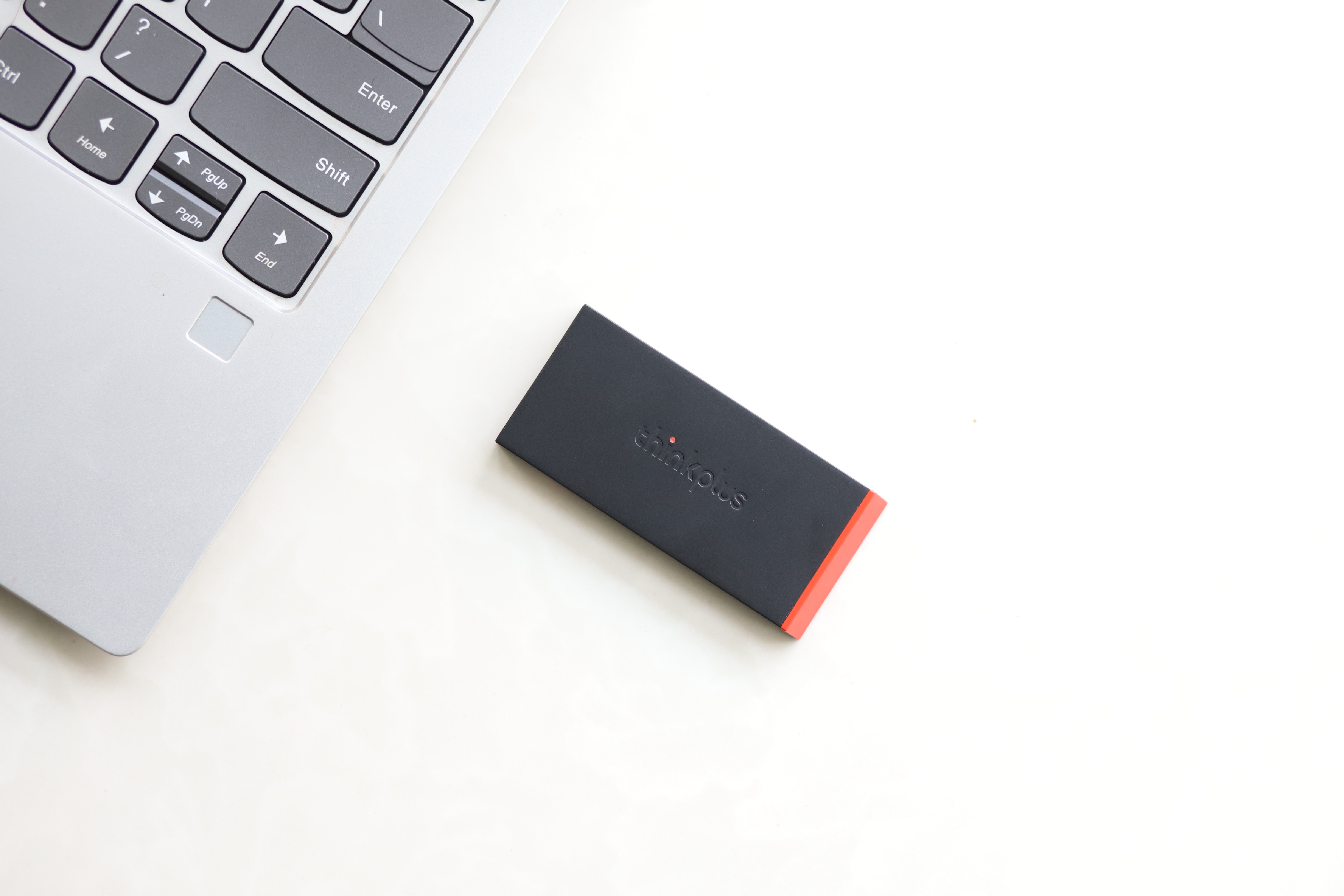 thinkplus2t移动固态硬盘测评,移动固态硬盘推荐thinkplus