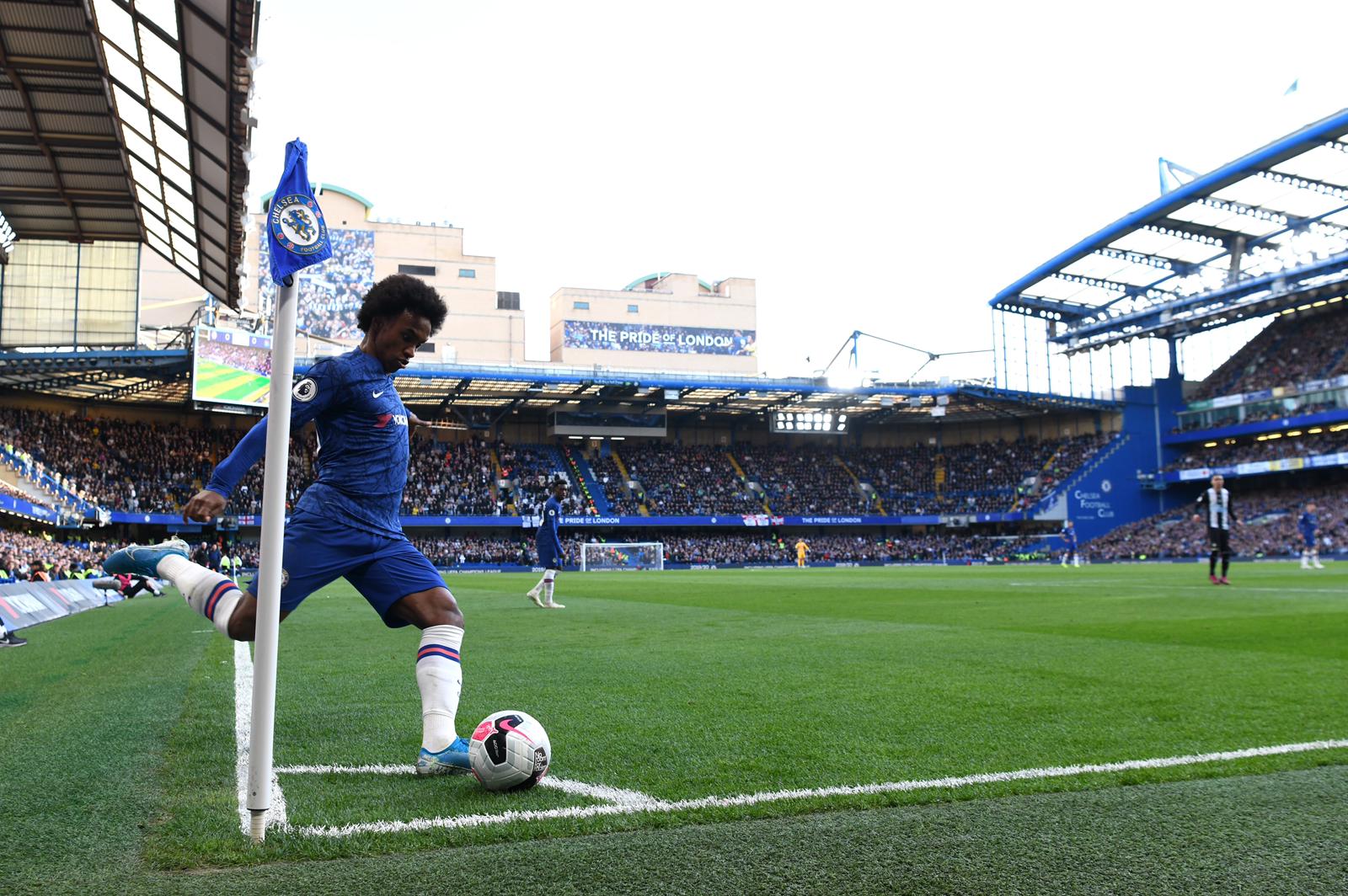 5连胜+积分前4！蓝军青春风暴无敌，输曼联成世纪谜题