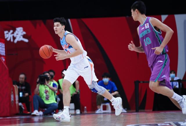 维吾尔族球员进入世预赛大名单,新疆全疆赛2024篮球