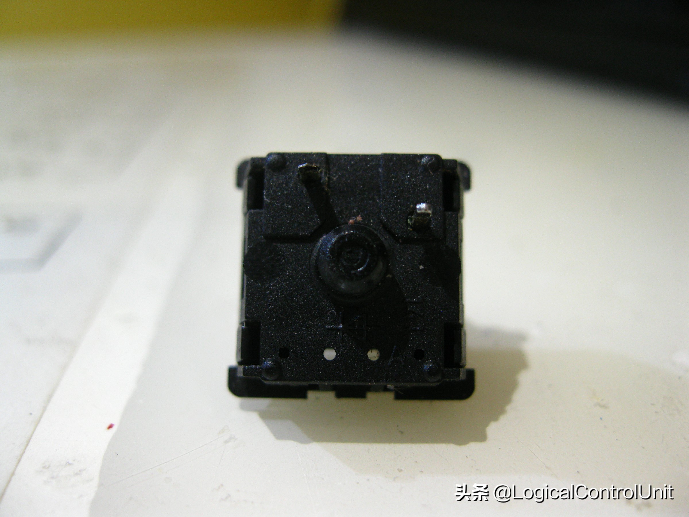 机械键盘按键不灵是轴体还是键帽,键盘按键不灵敏怎么解决