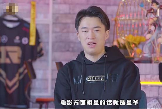 鑻遍泟鑱旂洘灏忔槑,鑻遍泟鑱旂洘鑻遍泟灏忔槑