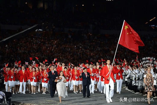 男篮易建联近况,易建联捐款