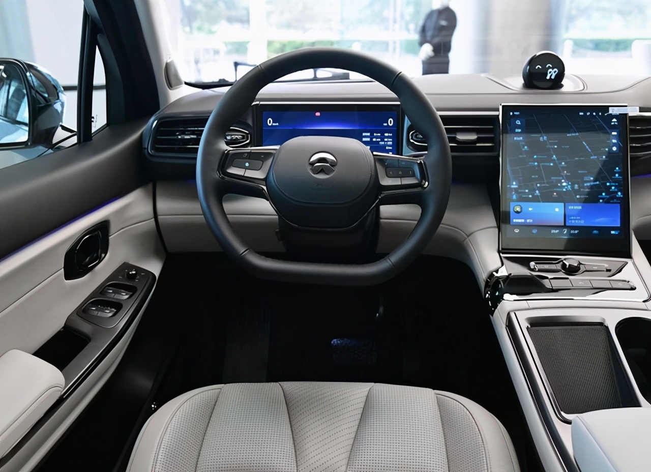 钄氭潵es8鐗规柉鎷塵odelx,钄氭潵es8鍜岀壒鏂媺modelx