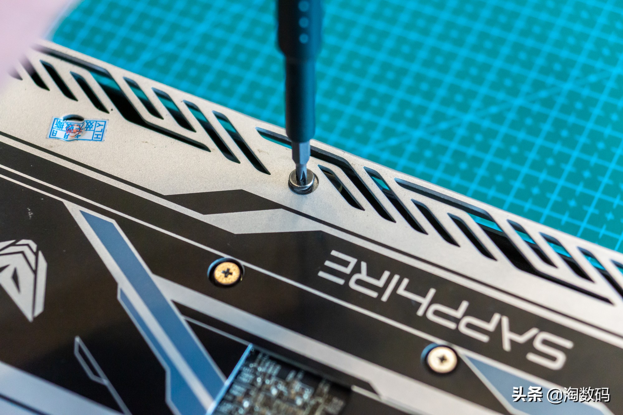 rx580蓝宝石白金版跑分,蓝宝石rx5808g白金版跑分17万