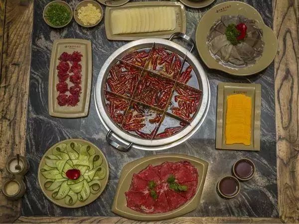 今年最火的加盟品牌排名,2023加盟连锁品牌top100客单价