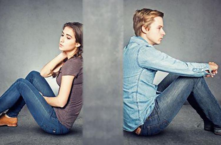 男人认怂说明什么,男生在你面前越怂说明他越喜欢你